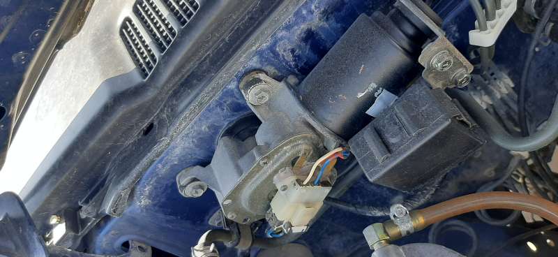 MİTSUBİSHİ L 200 4X2 ÇIKMA YEDEK SİLECEK MOTORU_3E5